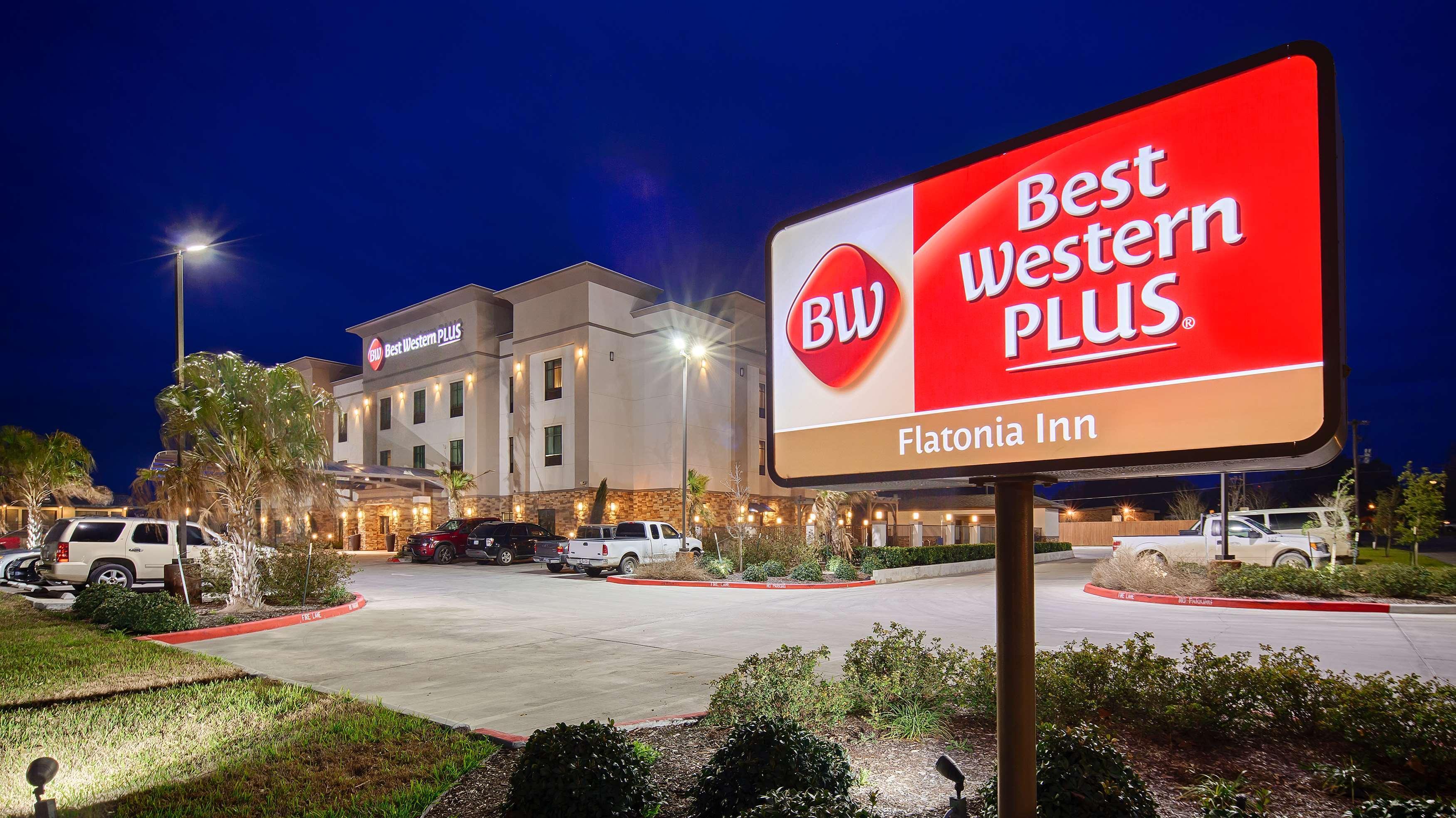 Best Western Plus Flatonia Inn Exteriér fotografie